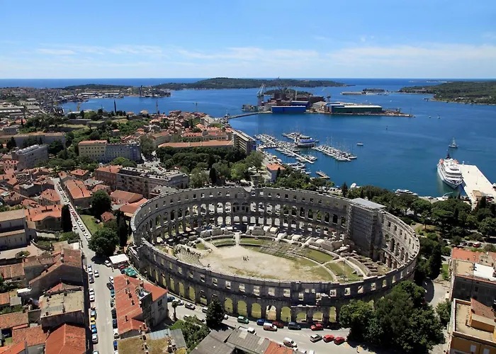 Apartment With Parking Space - 24245